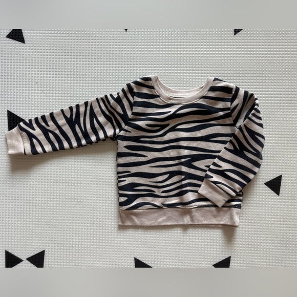 Garanimals|Baby girl,toddler Zebra Print crewneck sweatshirt,24 months•••Boho - Picture 3 of 6